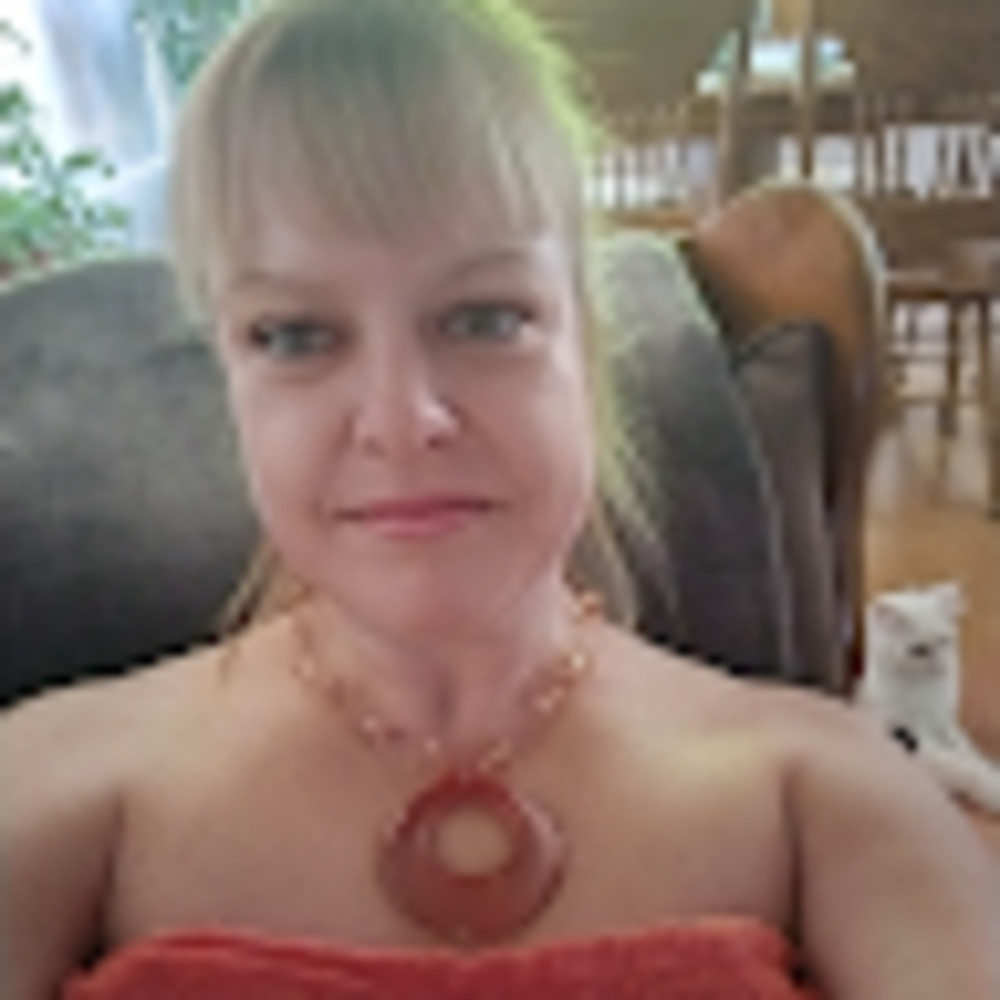 Meet your Posher, Lori lynn